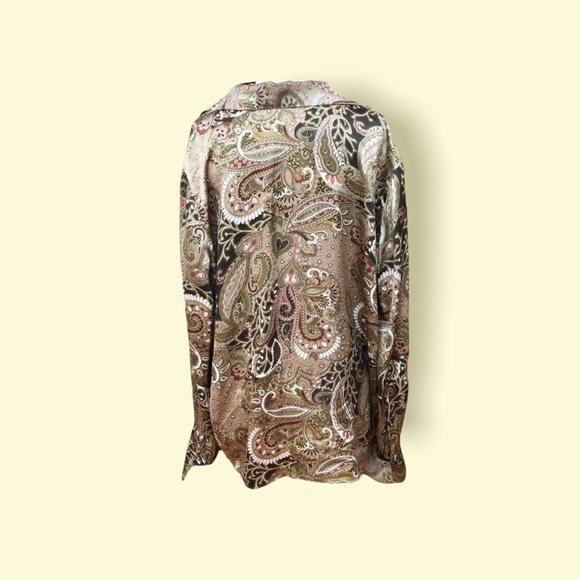 Wonderful Boho Chic Style Blouse. Amazing details on the sleeves at the wrists - Picture 2 of 5